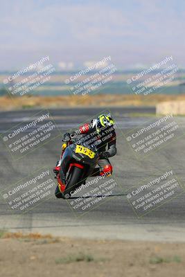 media/Aug-13-2023-CRA (Sun) [[1cfc37a6fb]]/Race 4 400 Superbike/Race/